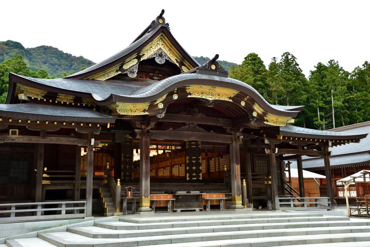 Храм Яхико